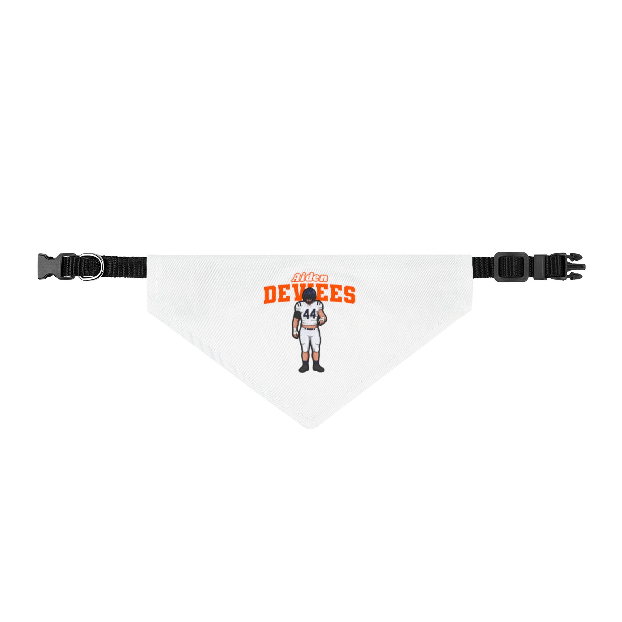 Pet Bandana — character_name_arch in Classic